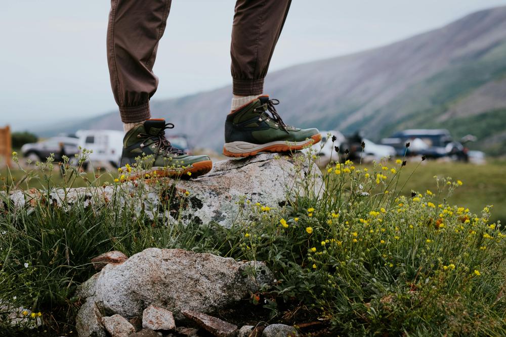 hiking boots-0097ee0084314c58bb1be556c7eeac7c.jpg hiking boots